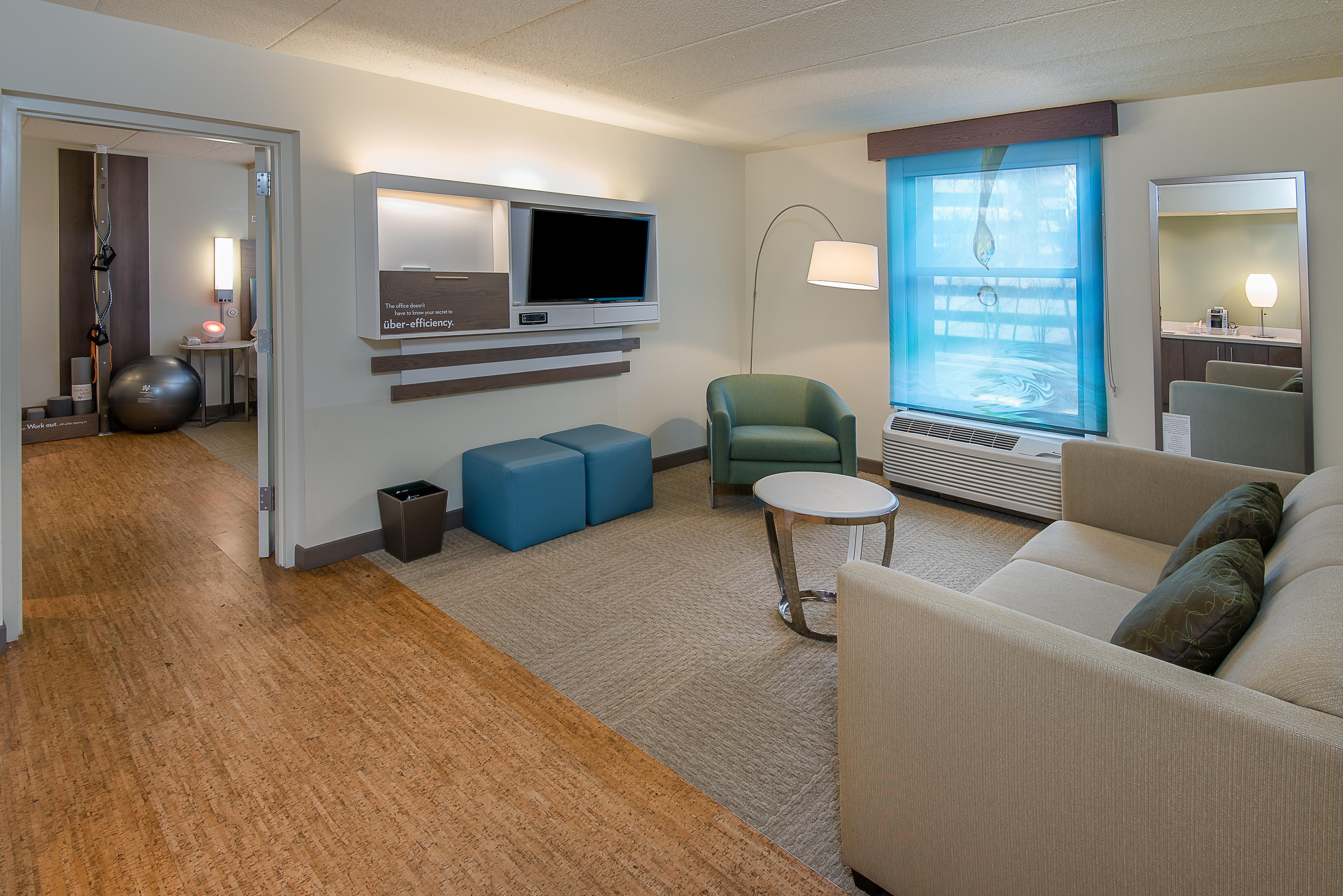 Even Hotel Norwalk By Ihg Ngoại thất bức ảnh